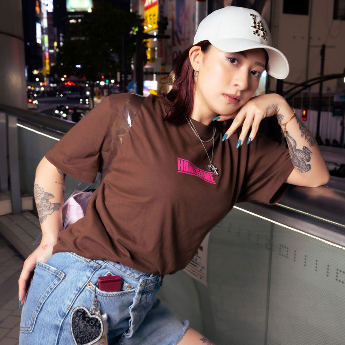 HOMEGAME - HOMEGAME LOGO TEE BROWN/PINK【HG260156】