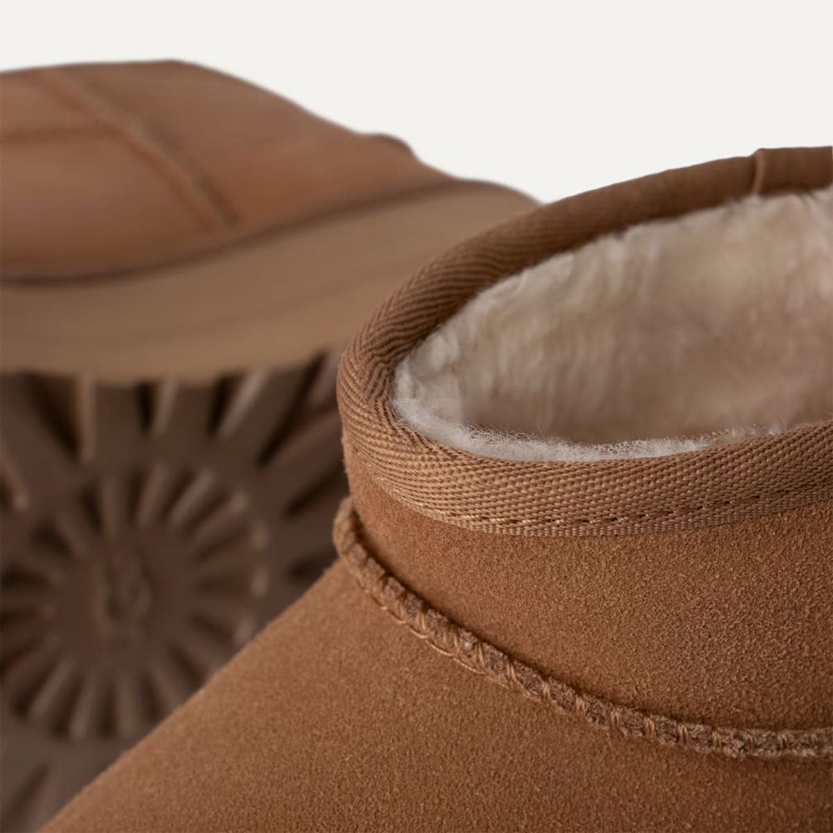 UGG - WMNS CLASSIC ULTRA MINI PLATFORM CHE【1135092】