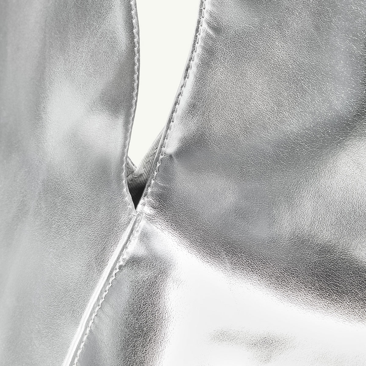 MM6 Maison Margiela - Japanese Bag Classic Medium T9002 Silver 【S54WD0039 P8496】