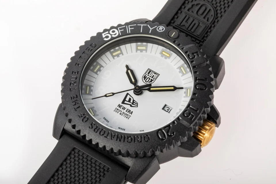 LUMINOX × NEW ERA - 3051 70th Anniversary【14364572】