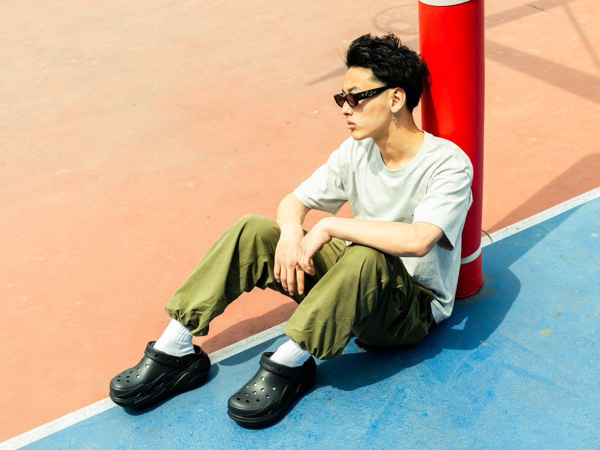 CROCS - MENS WMNS BUBBLE CRUSH CLOG TRIPLE BLACK【210061-0WC】