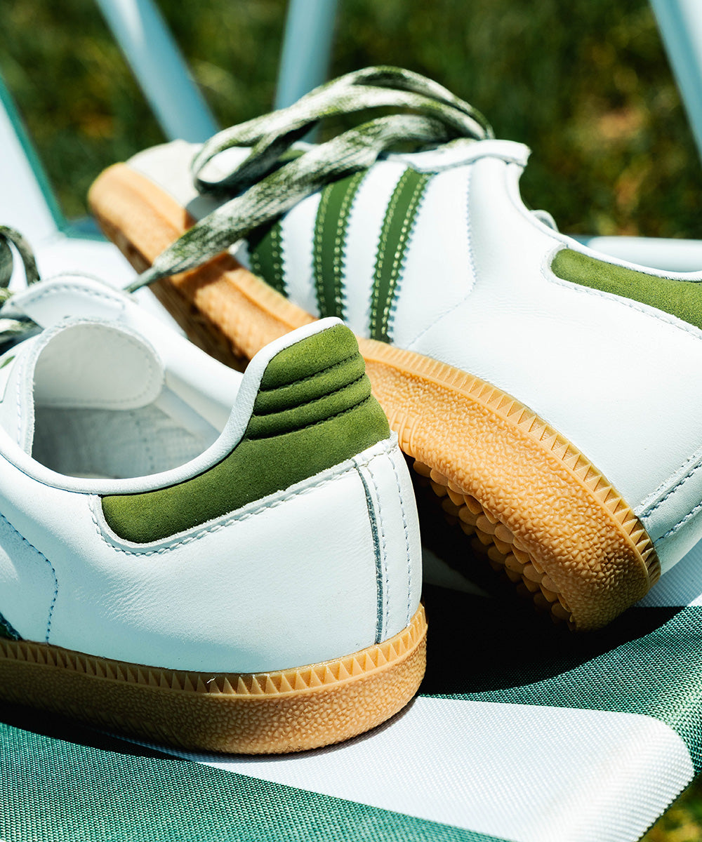 adidas - UNISEX SAMBA OG WMNS Foot Wear White/Tech Olive/Gum 【JS1352】