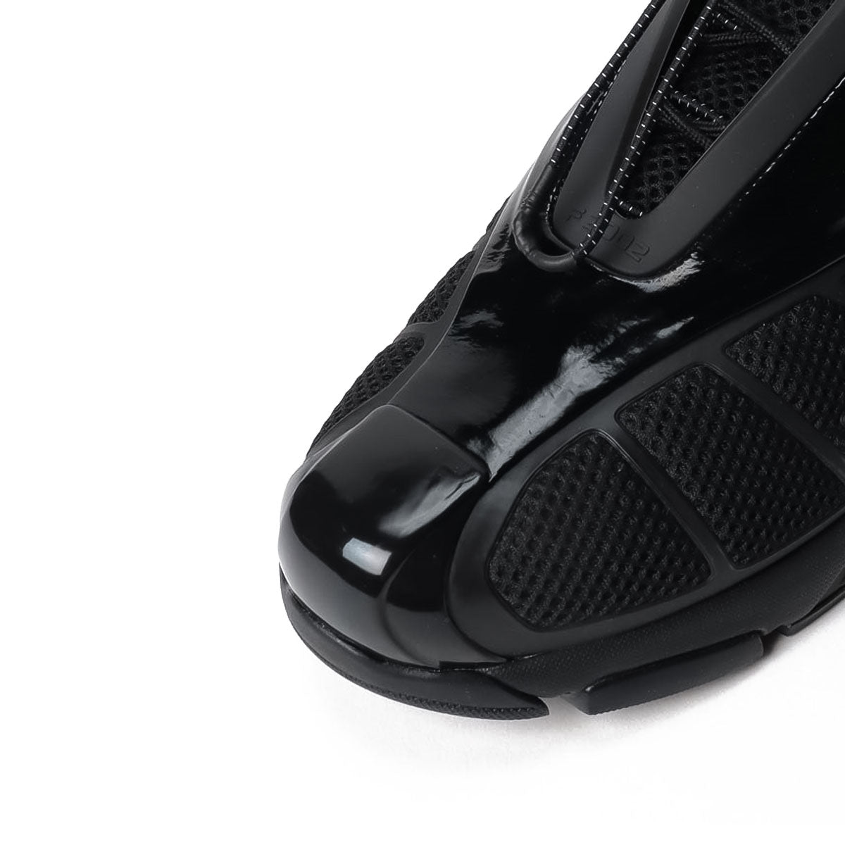 FILA - REPLICA 2002 Black/Black/Black 【1RM02752G-001】