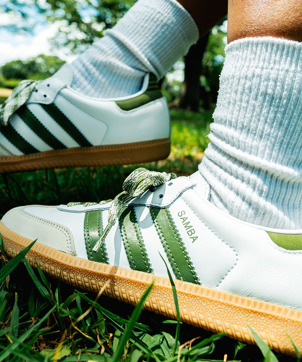 adidas - UNISEX SAMBA OG WMNS Foot Wear White/Tech Olive/Gum 【JS1352】