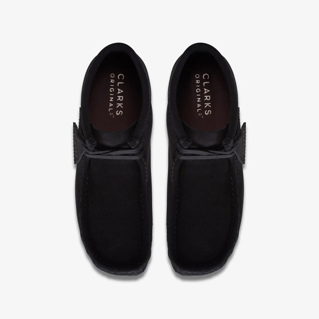 CLARKS - Wallabee Boot Black Suede【26155517】