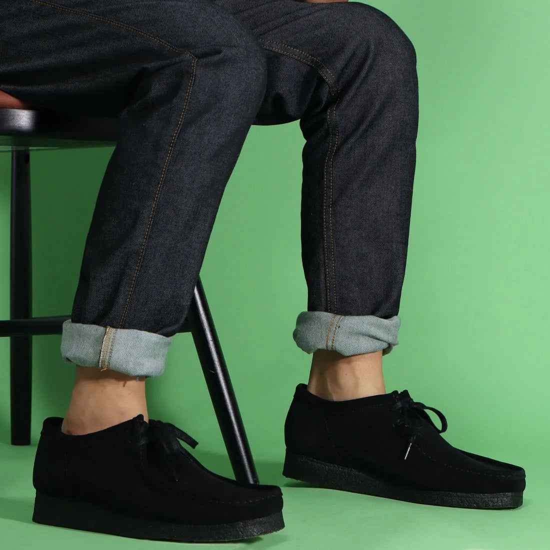 CLARKS - Wallabee Black Suede【26155519】