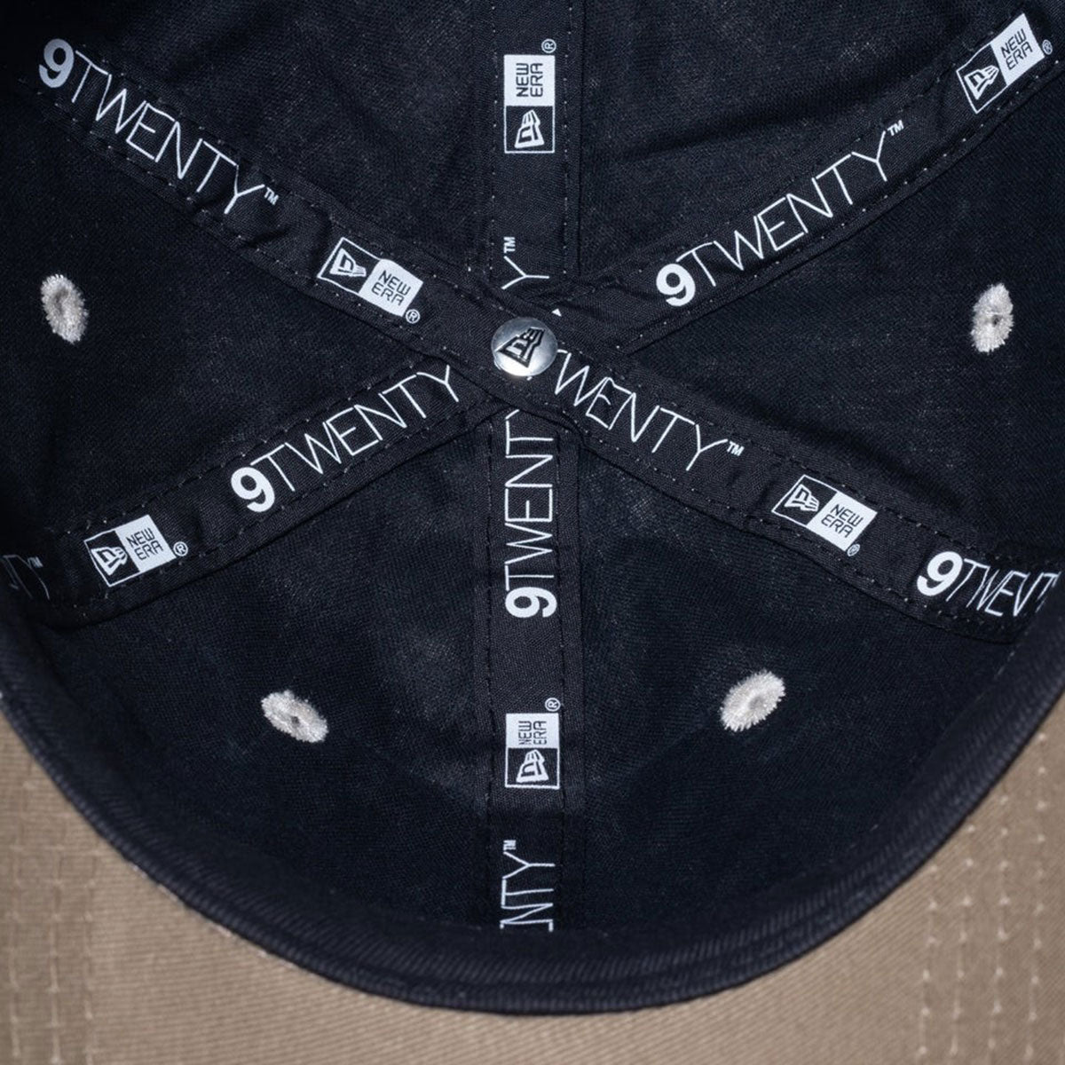 NEW ERA New York Yankees - 8W CORDUROY 9TWENTY LBGE【13751034】