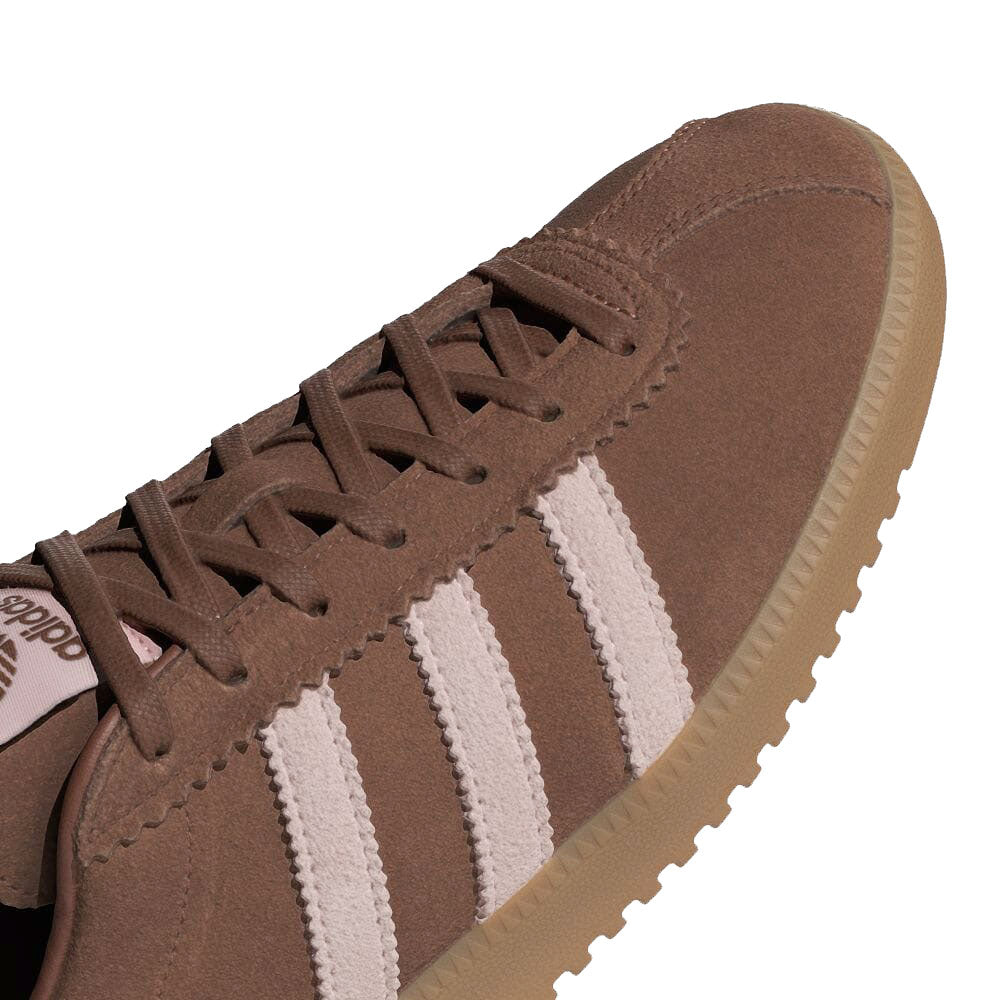 adidas - BERMUDA WMNS Preloved Brown/Sandy Pink/Gum 【JH9088】