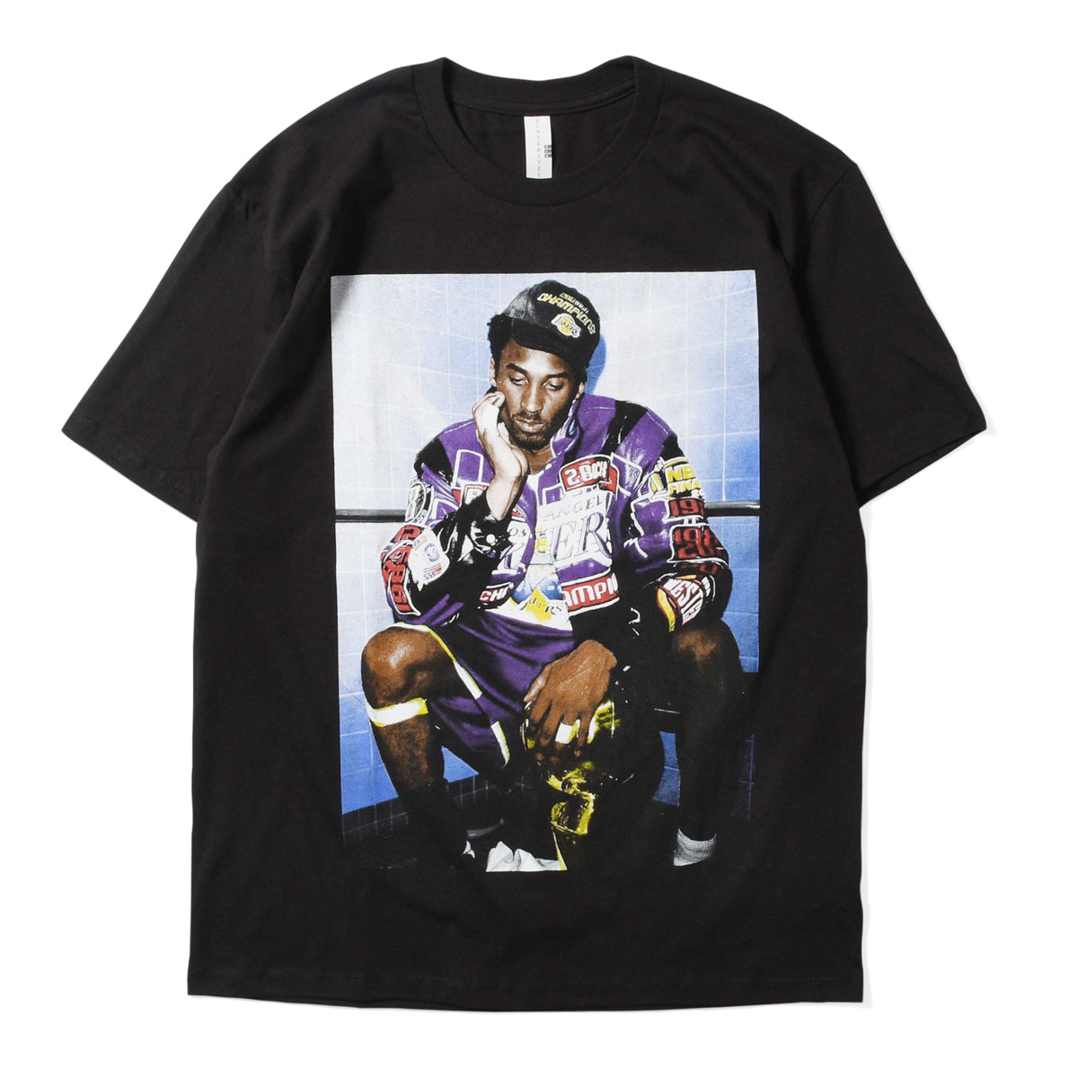 KOBE CHAMPIONSHIP TROPHY TEE 半袖Tシャツ