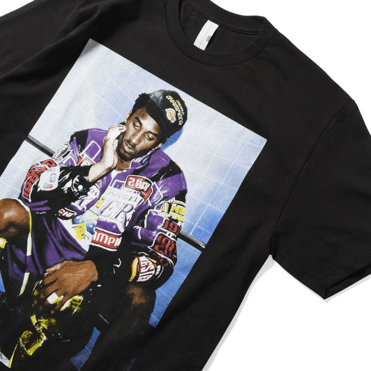 KOBE CHAMPIONSHIP TROPHY TEE 半袖Tシャツ