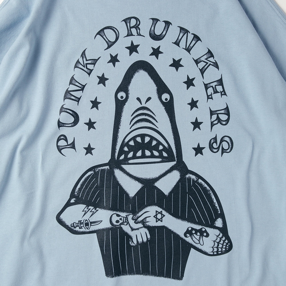 PUNK DRUNKERS - タトゥー鮫人BIGロンTEE S.BLUE【PDS-25213B】