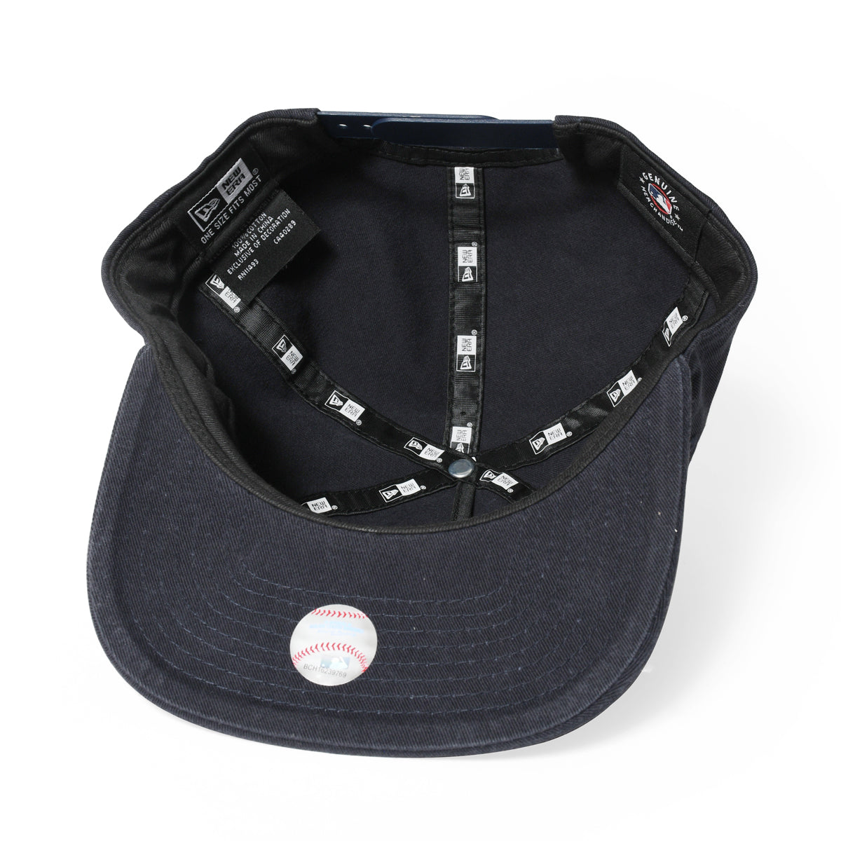 NEW ERA × URBAN OUTFITTERS New York Yankees - UO GOLFER MLB 9902 NY YANKEES NVY【60221936】