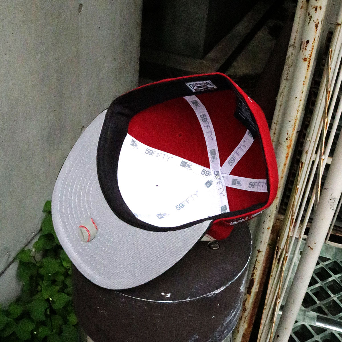 NEW ERA - SEATTLE MARINERS 40TH ANNIV 59FIFTY CHROME WHITE/BLACK/RED