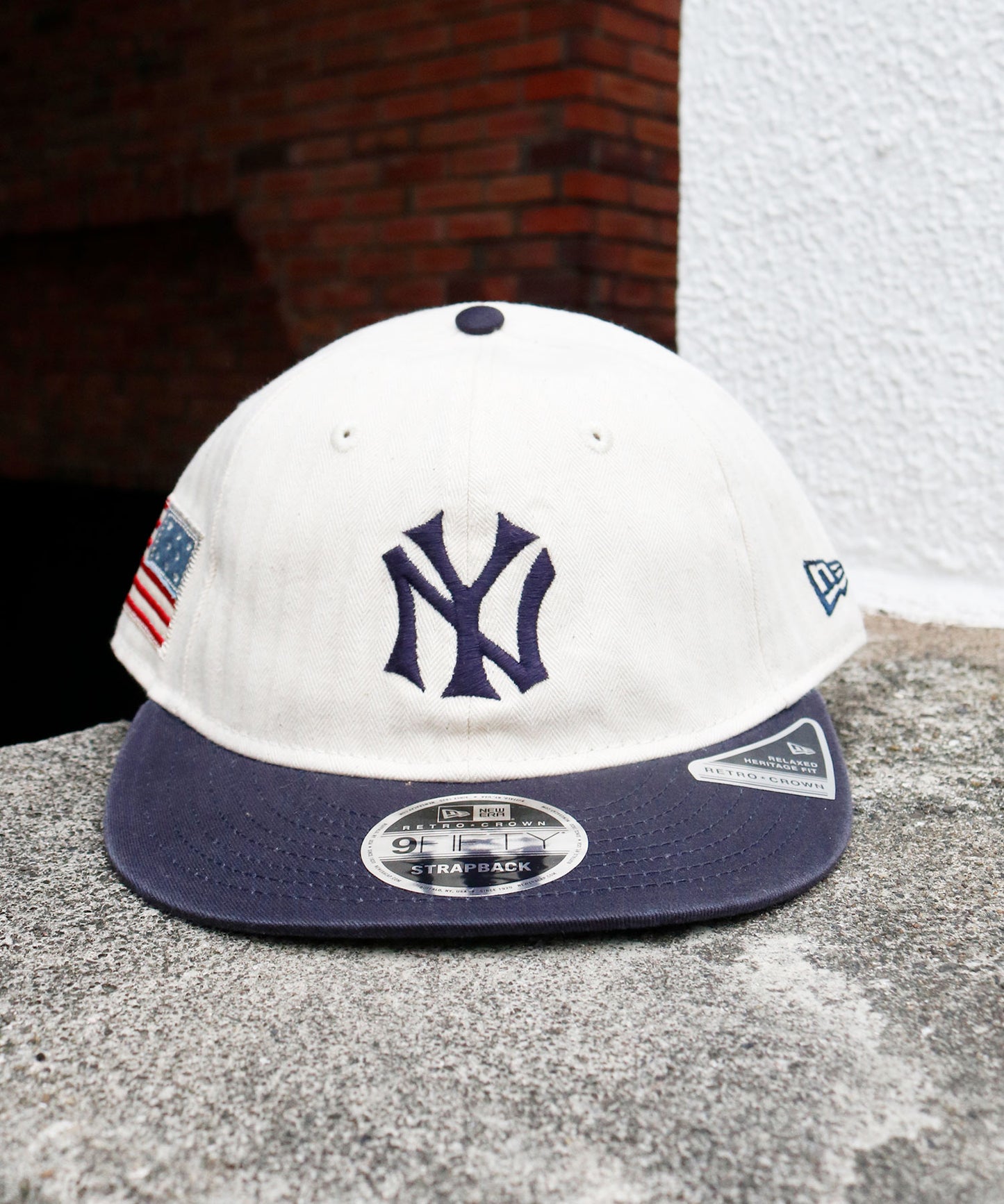 NEW ERA - New York Yankees RC 9FIFTY STRAPBACK Three Looms America Chrome White/Navy【60772893】