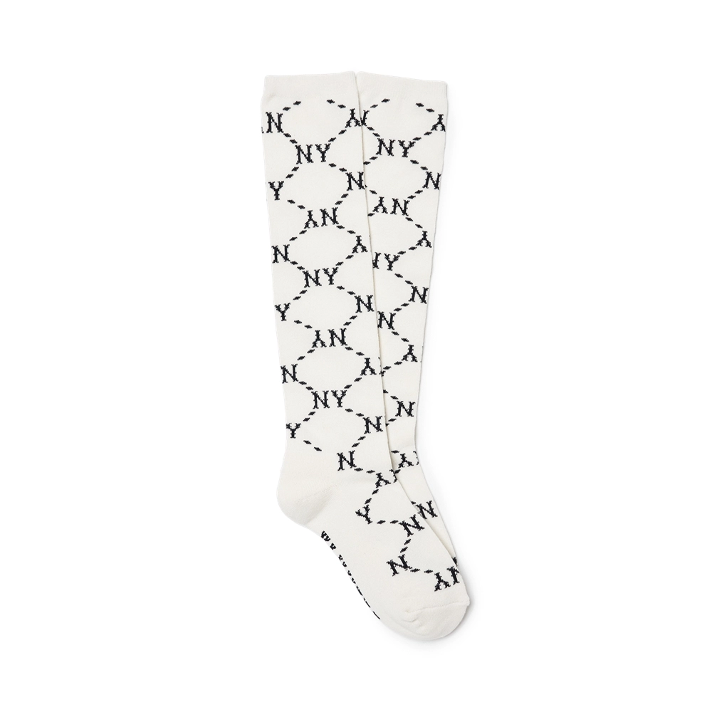 MLB - New York Yankees Dinamond Monogram Knee Socks Cream【3ASOKM12N】