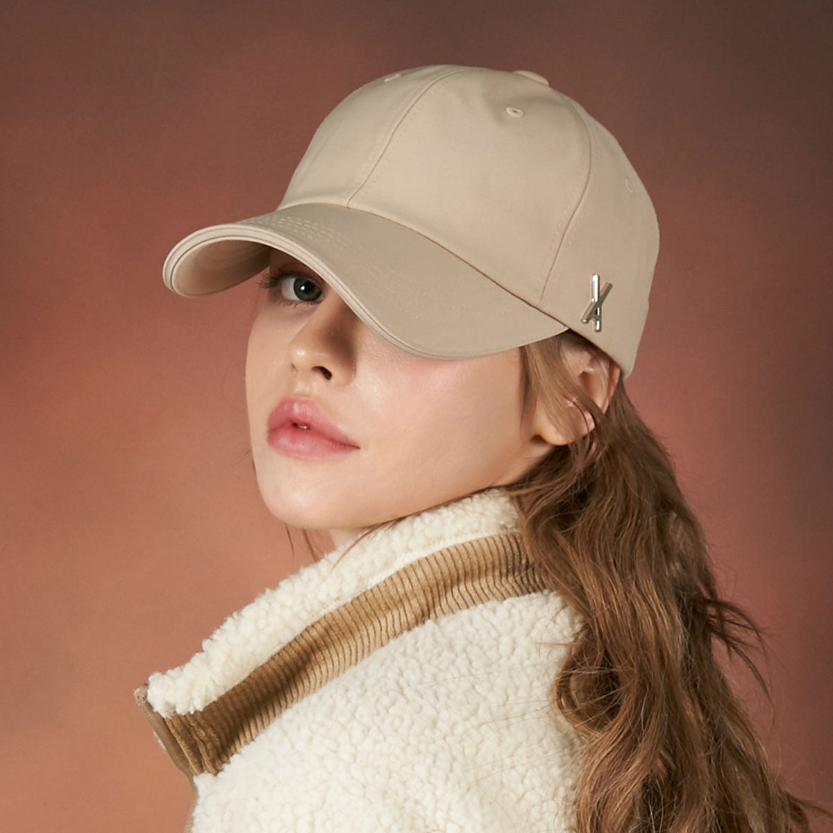 VARZAR - SILVER STUD OVER FIT BALL CAP BEIGE【VZR4-0006】