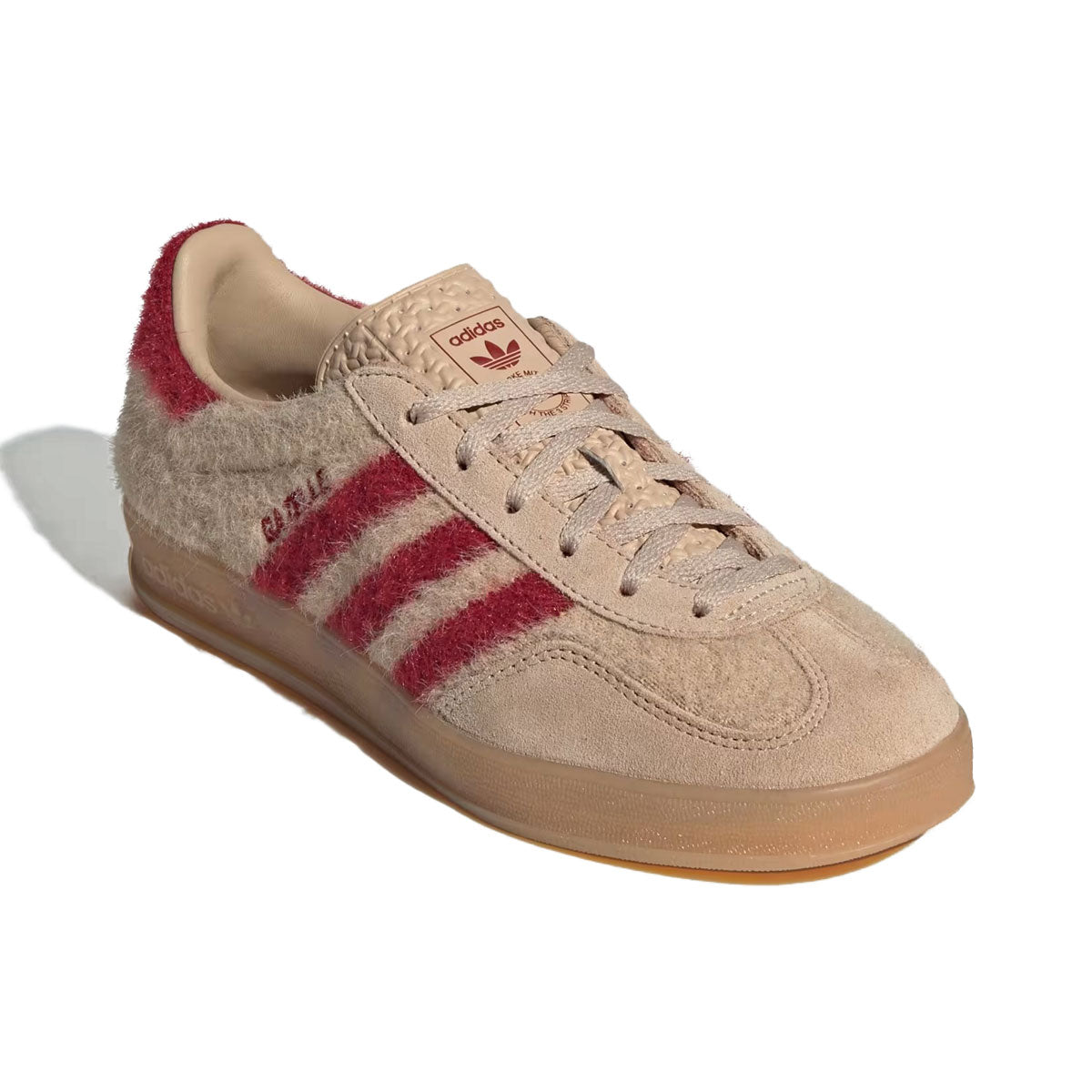 adidas - GAZELLE INDOOR W Magic Beige/Team Victory Red/Gum【JP8341】