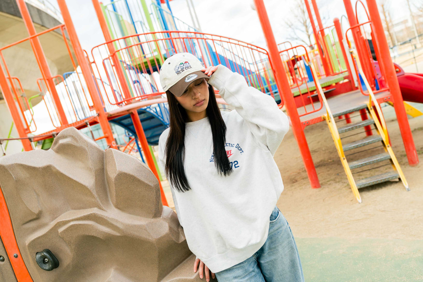 NEW ERA PEANUTS - 9TWENTY SNOOPY WITH BRO CHROME WHITE/WALNUT【14682618】