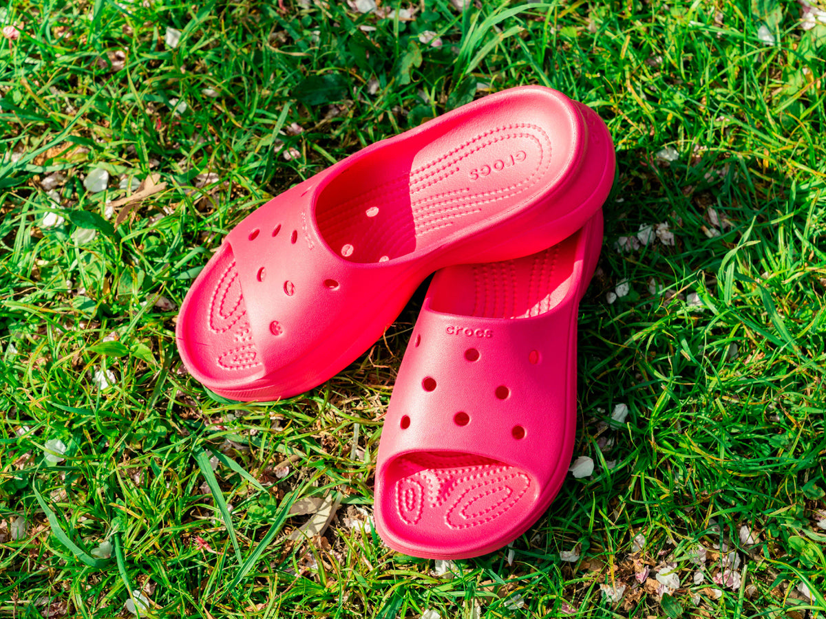 crocs - WMNS Bae Slide Dragon Fruit 【211108-6ZQ】