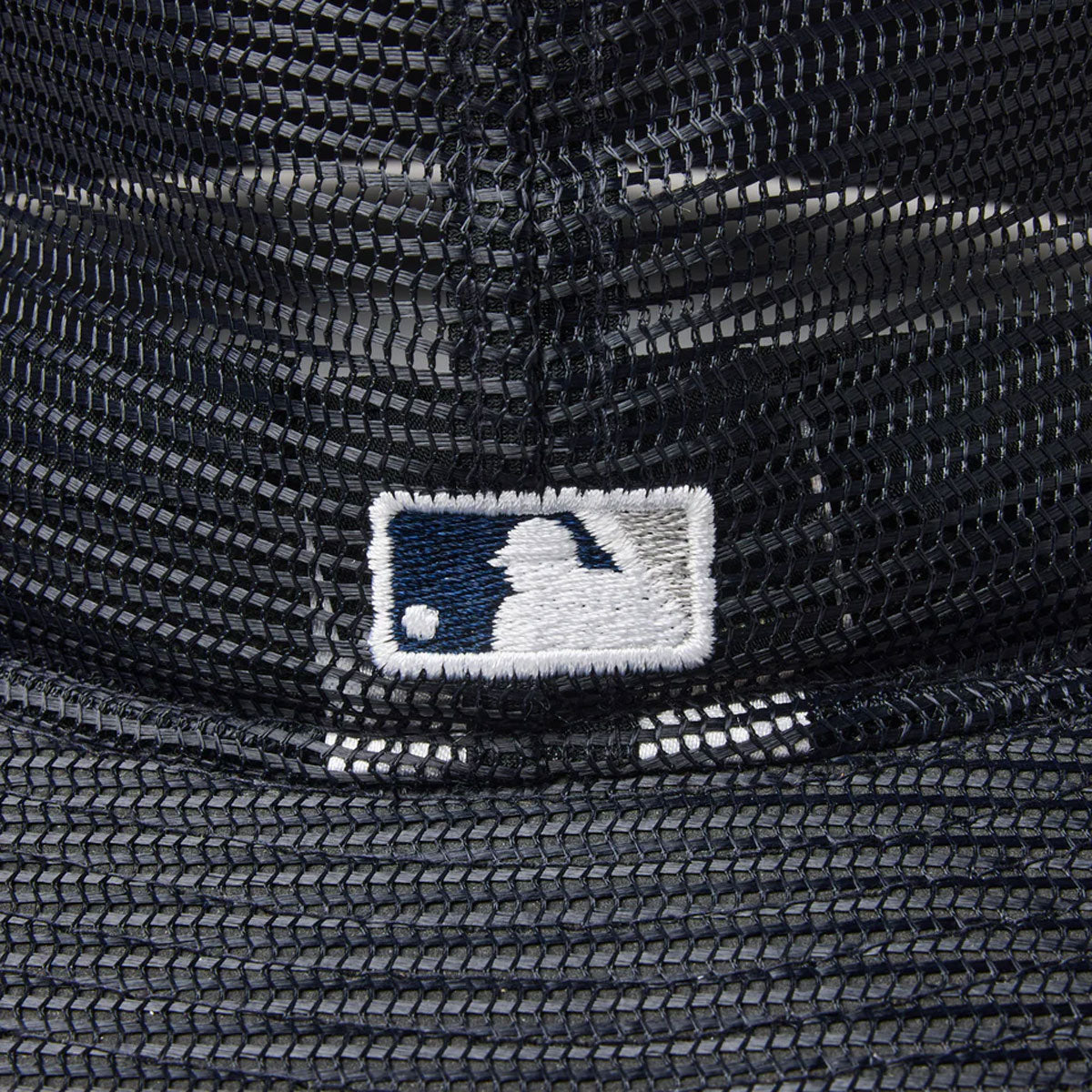 NEW ERA New York Yankees - FITTED LONG BRIM MESH NAVY 【14388408】