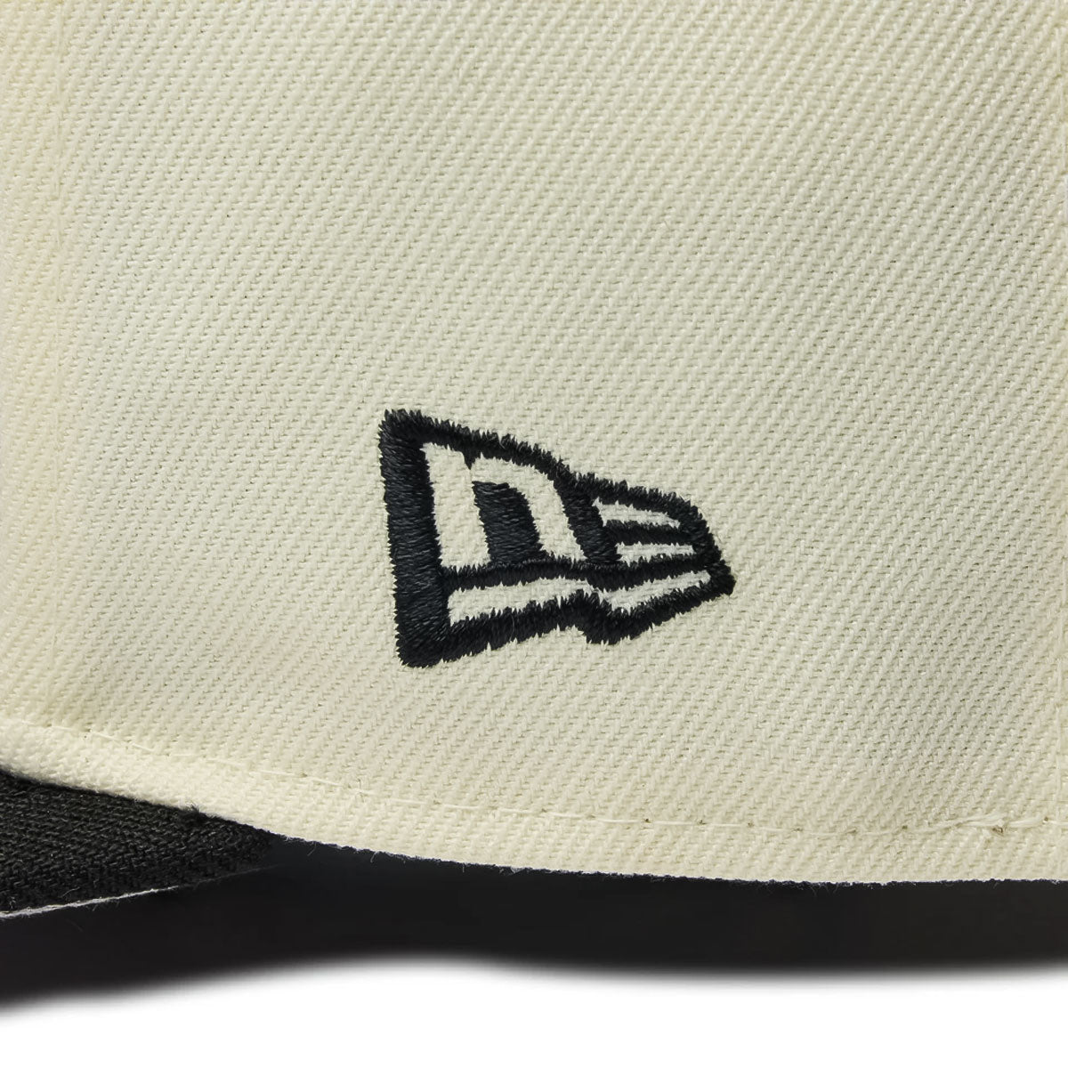 NEW ERA Yomiuri Giants - 59Fifty NPB CHROME/BLACK【14388842】
