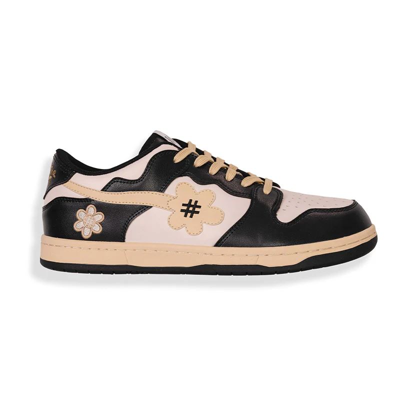 WATER THE PLANT ‐ ”CHOCOLATE” DREAM KICKS | CREAM BLACK