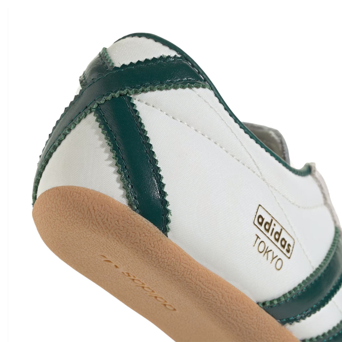 adidas - TOKYO WMNS Off White/Collegiate Green/Gold Metallic 【JP9705】