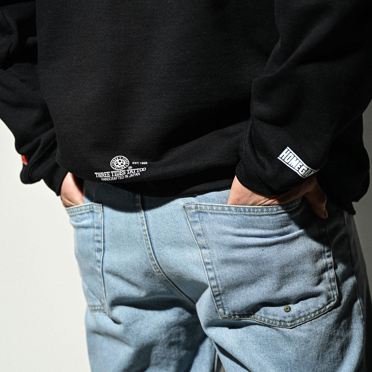 HOMEGAME × GRAPPLER BAKI × PANCRASE × THREE TIDES TATTOO 愚地克巳&烈海王 HOODIE プルオーバーパーカー ホームゲーム × グラップラー刃牙 × パンクラス × スリータイズタトゥー【HG240501】