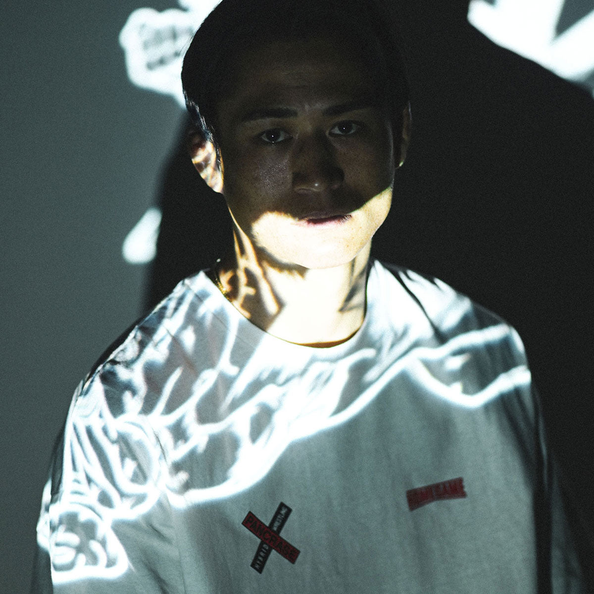 HOMEGAME × GRAPPLER BAKI × PANCRASE × THREE TIDES TATTOO 花山薫 S/S TEE 半袖Tシャツ ホームゲーム × グラップラー刃牙 × パンクラス × スリータイズタトゥー【HG240101】