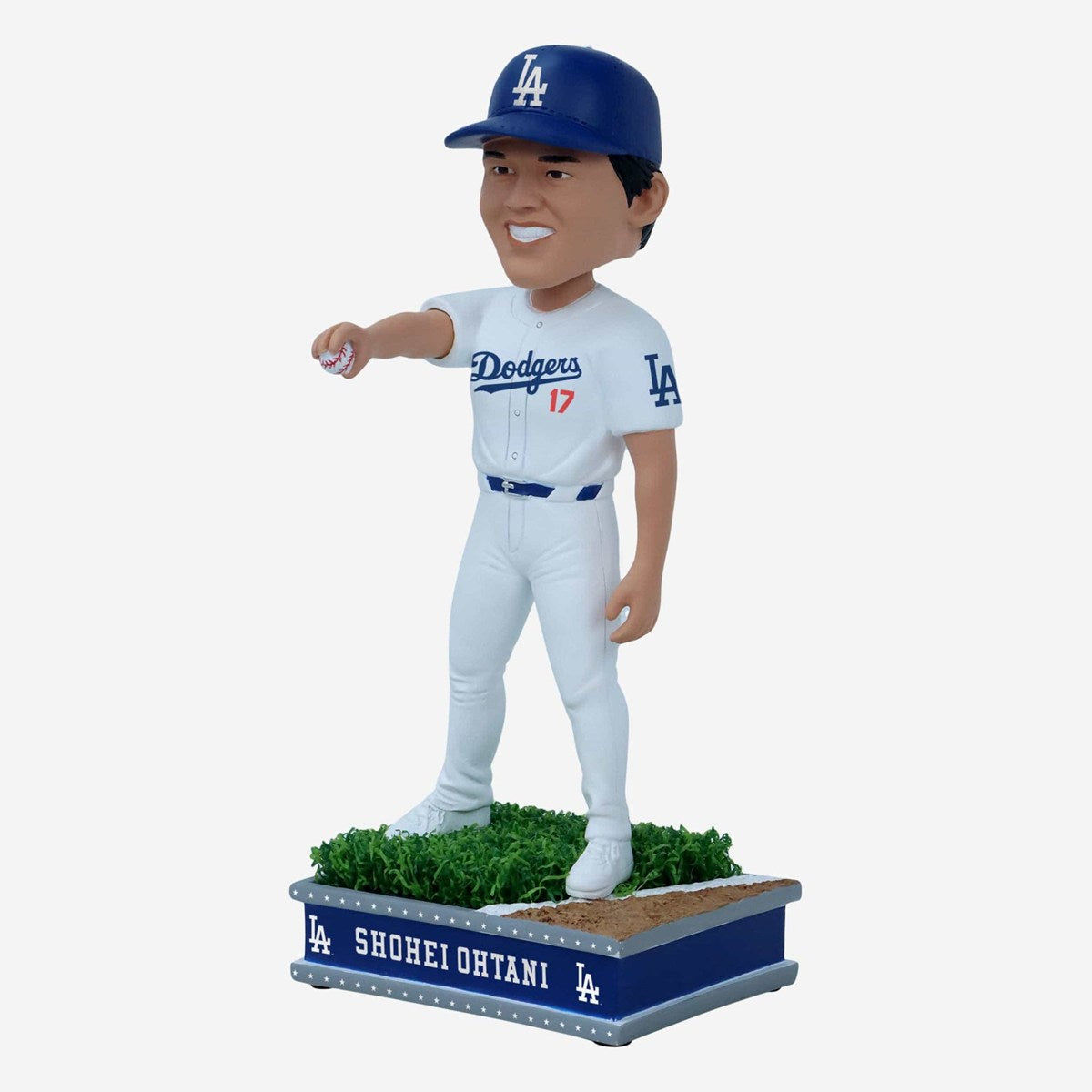 FOCO - SHOHEI OHTANI LA DODGERS GRASS FIELD BOBBLEHEAD
