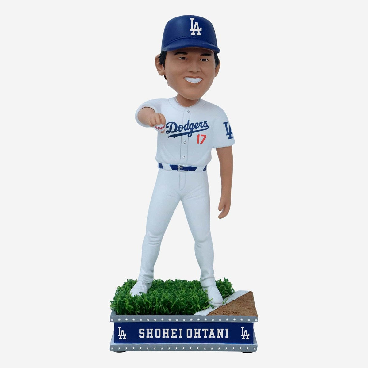 FOCO - SHOHEI OHTANI LA DODGERS GRASS FIELD BOBBLEHEAD