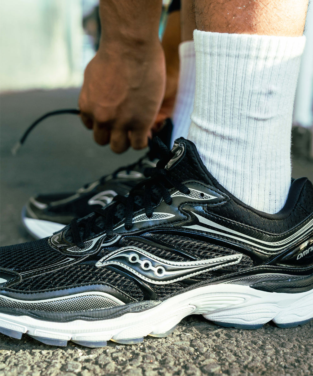 SAUCONY ‐ PROGRID OMNI 9 SOCKTOP BLACK【S70900-2】