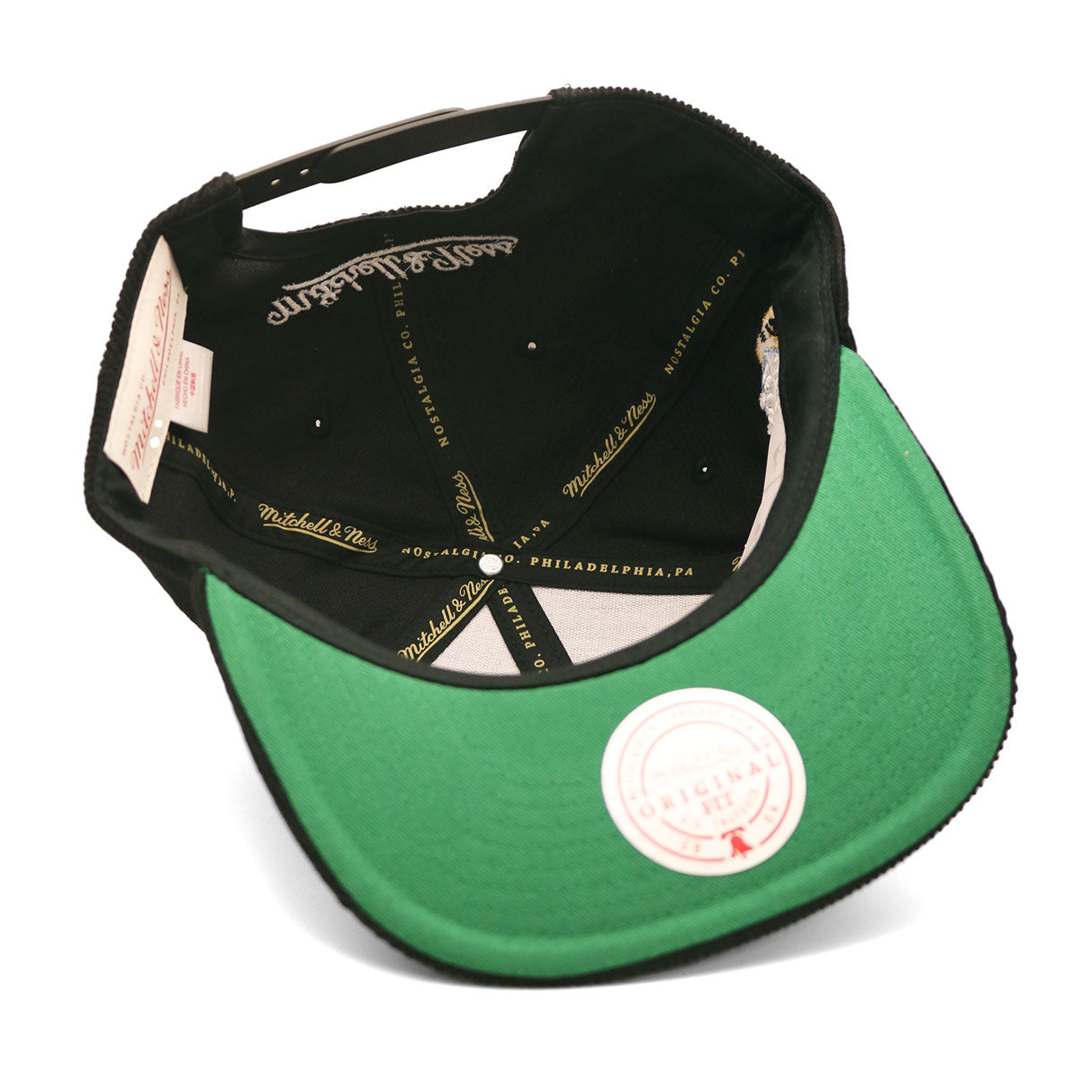 Mitchell&Ness - UNCBLCK F NCAA SNAPBACK NORTH CAROLINA【HHSS6056】