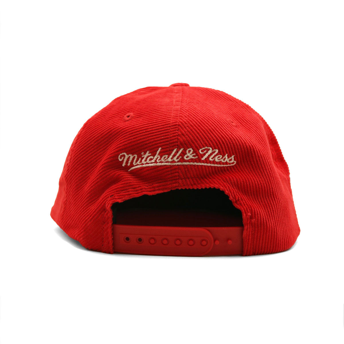 Mitchell&Ness - CBURED1 F ALL DIRECTIONS SNAPBACK BULLS【HHSS6049】