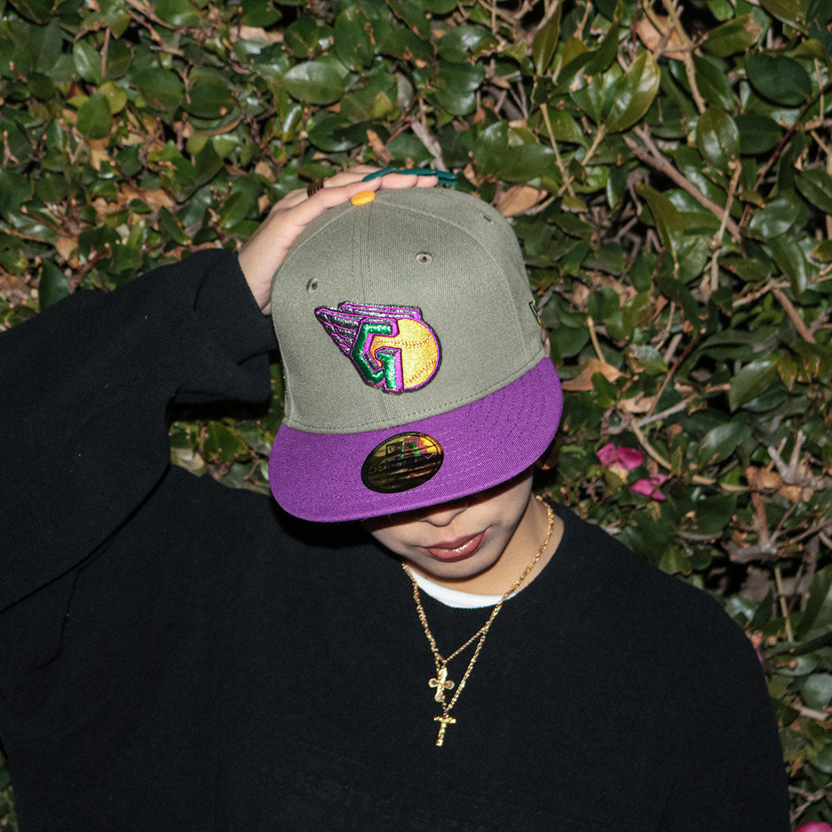 NEW ERA CLEVELAND GUARDIANS - 59FIFTY CO PROGRESSIVE FIELD OLIVE/PURPLE