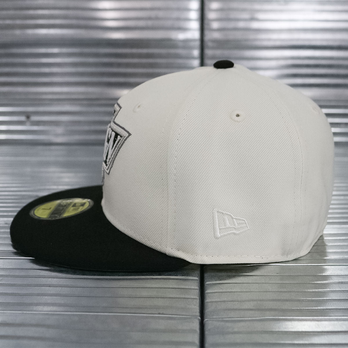 NEW ERA- Ontario Reign 75 Seasons 59Fifty Chrome White/Black