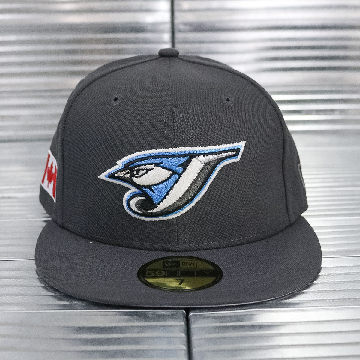 NEW ERA - Toronto Blue Jays Canada Flag Patch 59Fifty Graphite