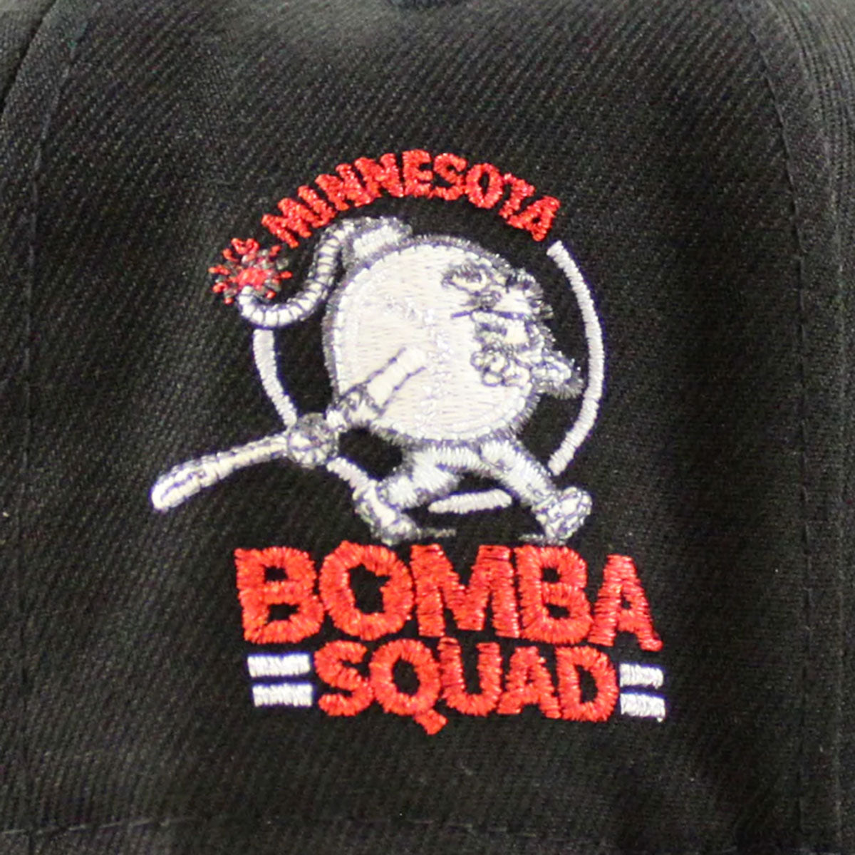 NEW ERA 明尼蘇達雙城 - 59FIFTY BOMBS SQUAD 黑色 深灰色