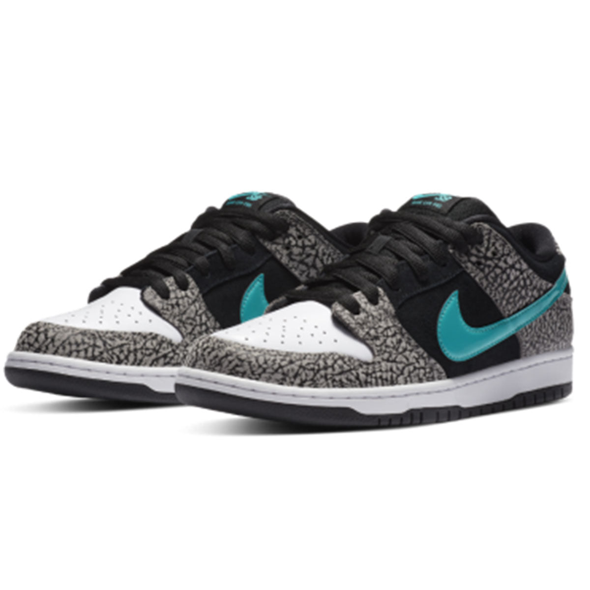 atmos × NIKE SB DUNK LOW PRO 