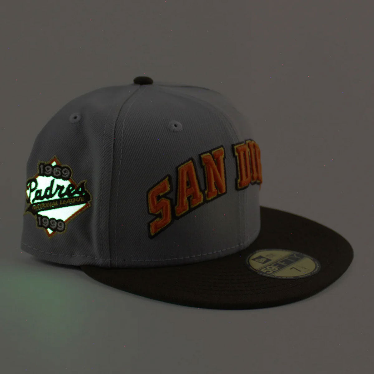 NEW ERA San Diego Padres - 59FIFTY 1969-1999 IL GRAY WALNUT