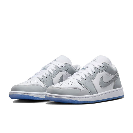 NIKE - WMNS Air Jordan 1 エア ジョーダン 1 Low ロー WMNS Wolf Grey ウルフグレー【DC0774-105 】