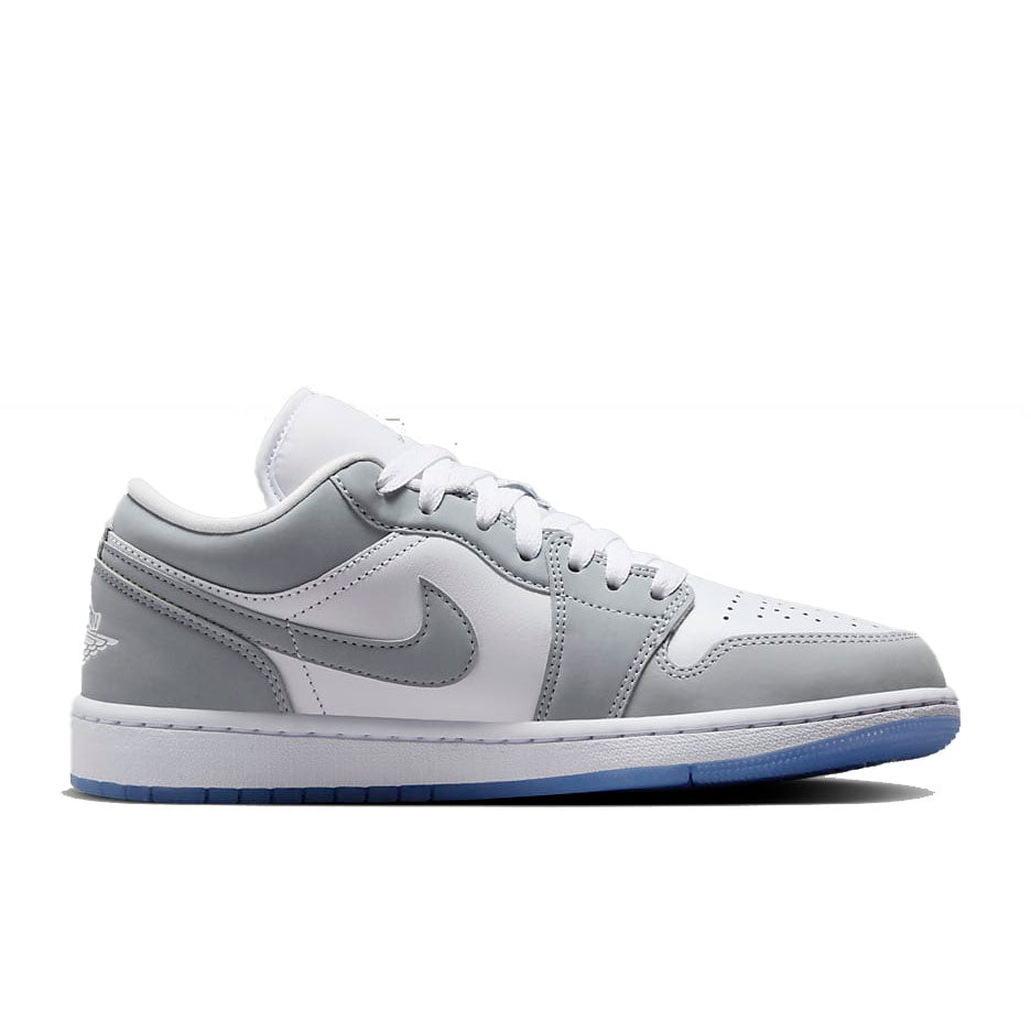 NIKE - WMNS Air Jordan 1 エア ジョーダン 1 Low ロー WMNS Wolf Grey ウルフグレー【DC0774-105 】