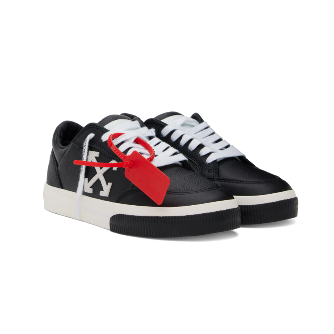 Off-White - MNES NEW LOW VULCANIZED LEATHER 1001 BLACK/WHITE【OMIS25-SLG0087】
