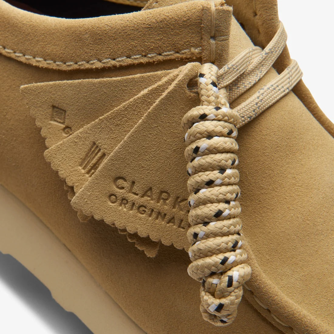 CLARKS - WallabeeGTX Maple Suede【26179252】