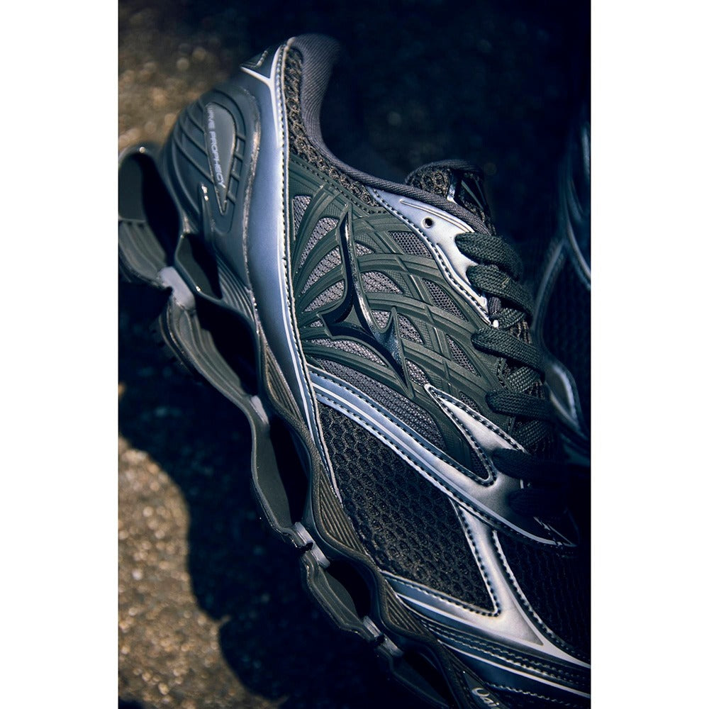 MIZUNO - WAVE PROPHECY LS BLACK/BLACK/METALIC GRAY【D1GA2511-03】