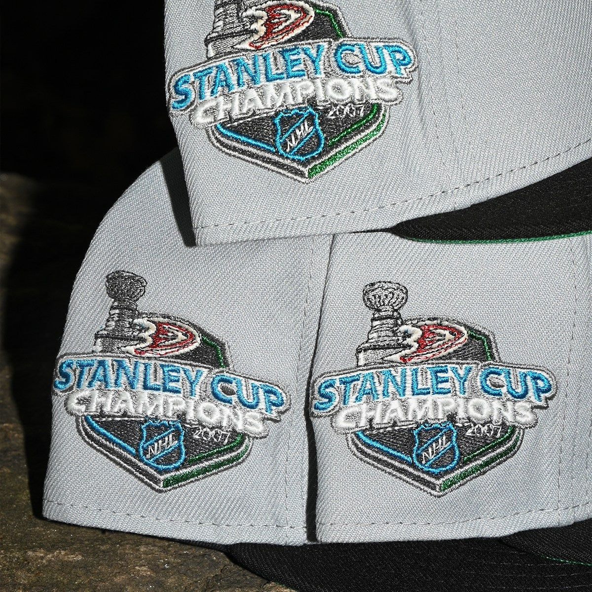 NEW ERA Anaheim Ducks - 59Fifty Stanley Cup Champions 2007 Gray/Black