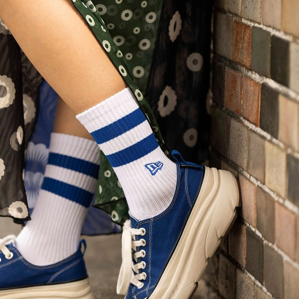 NEW ERA - SOCKS CREW 2P Embroidery WHITE/BLACK BLUE 【14518185】
