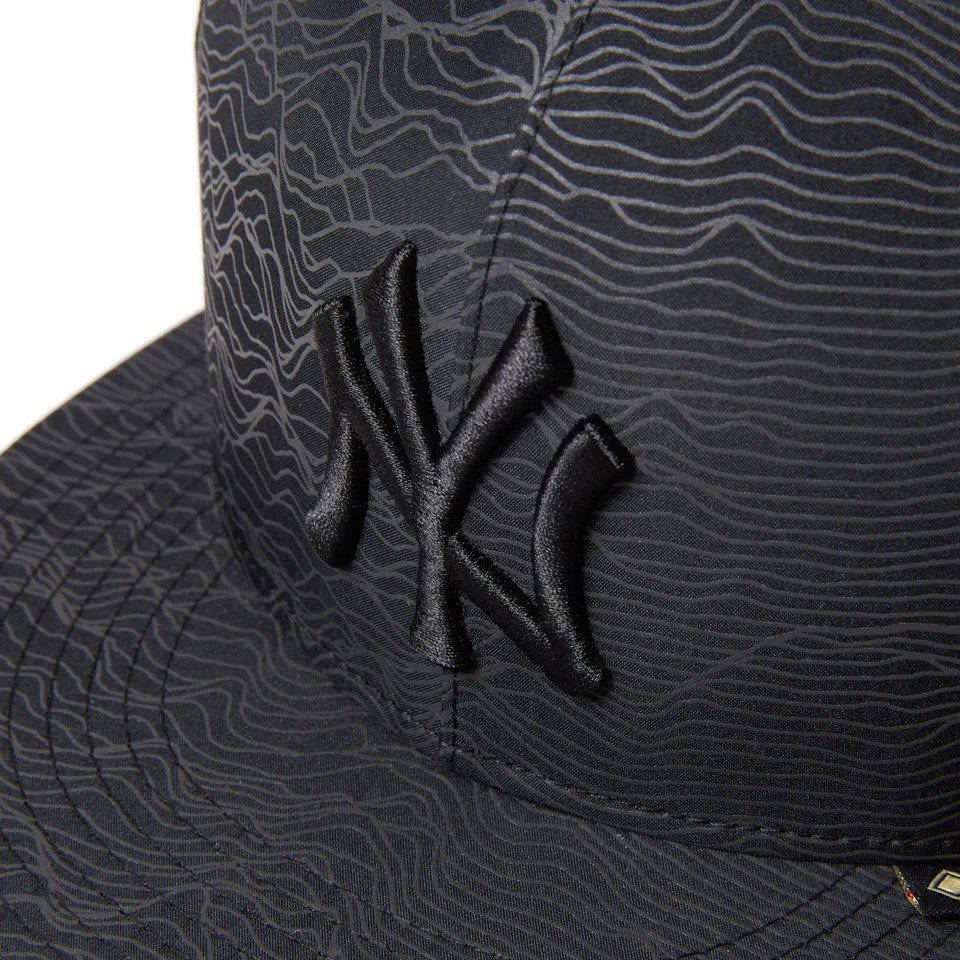 NEW ERA New York Yankees - 59FIFTY GORE-TEX 2L Topographic surface 【14668984 】