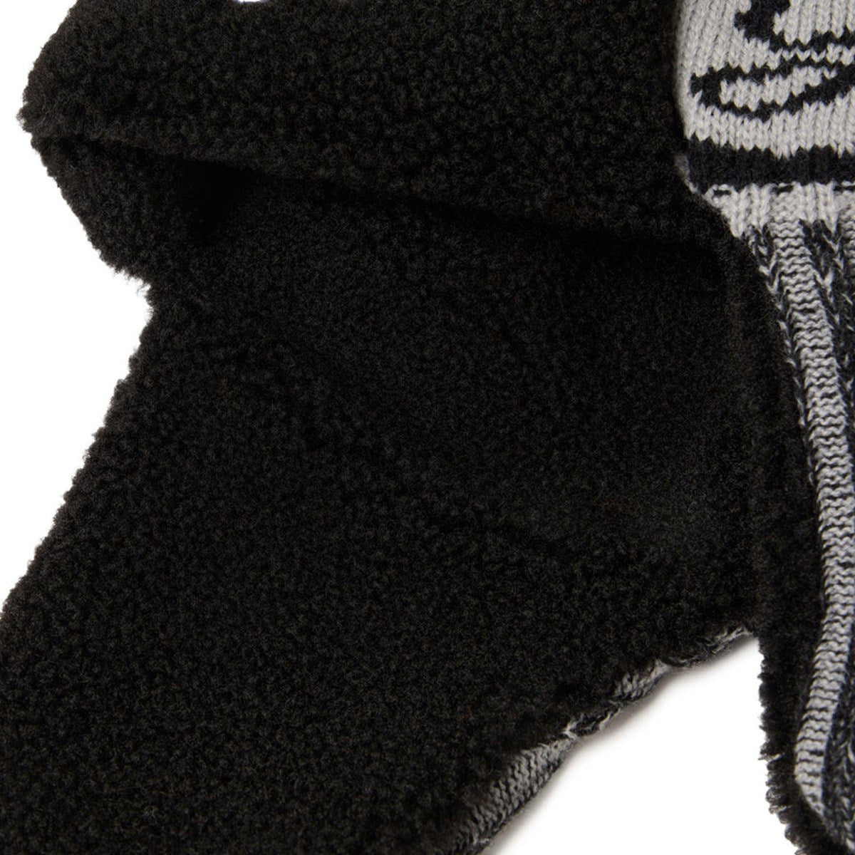NEW ERA New York Yankees - KNIT TRAPPER BLACK 【14669984】