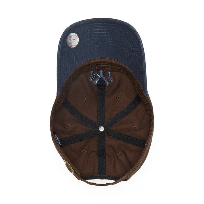 ’47 BRAND New York Yankees - CLEAN UP TWO TONE BROWN/NAVY 【14858339 47A B-NLTRG17GWS-BW】